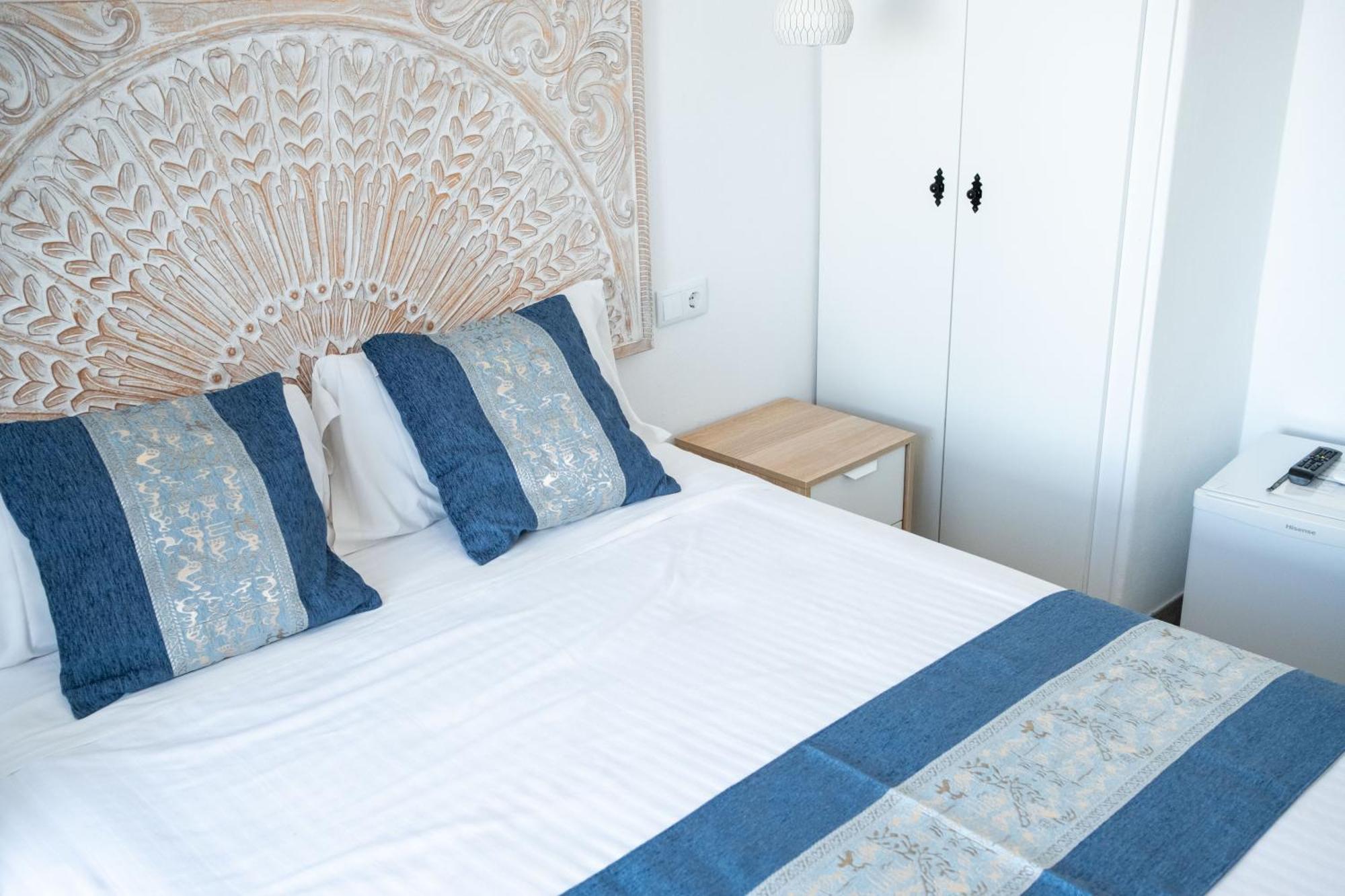 Knysna Boutique Rooms Peniscola Bagian luar foto