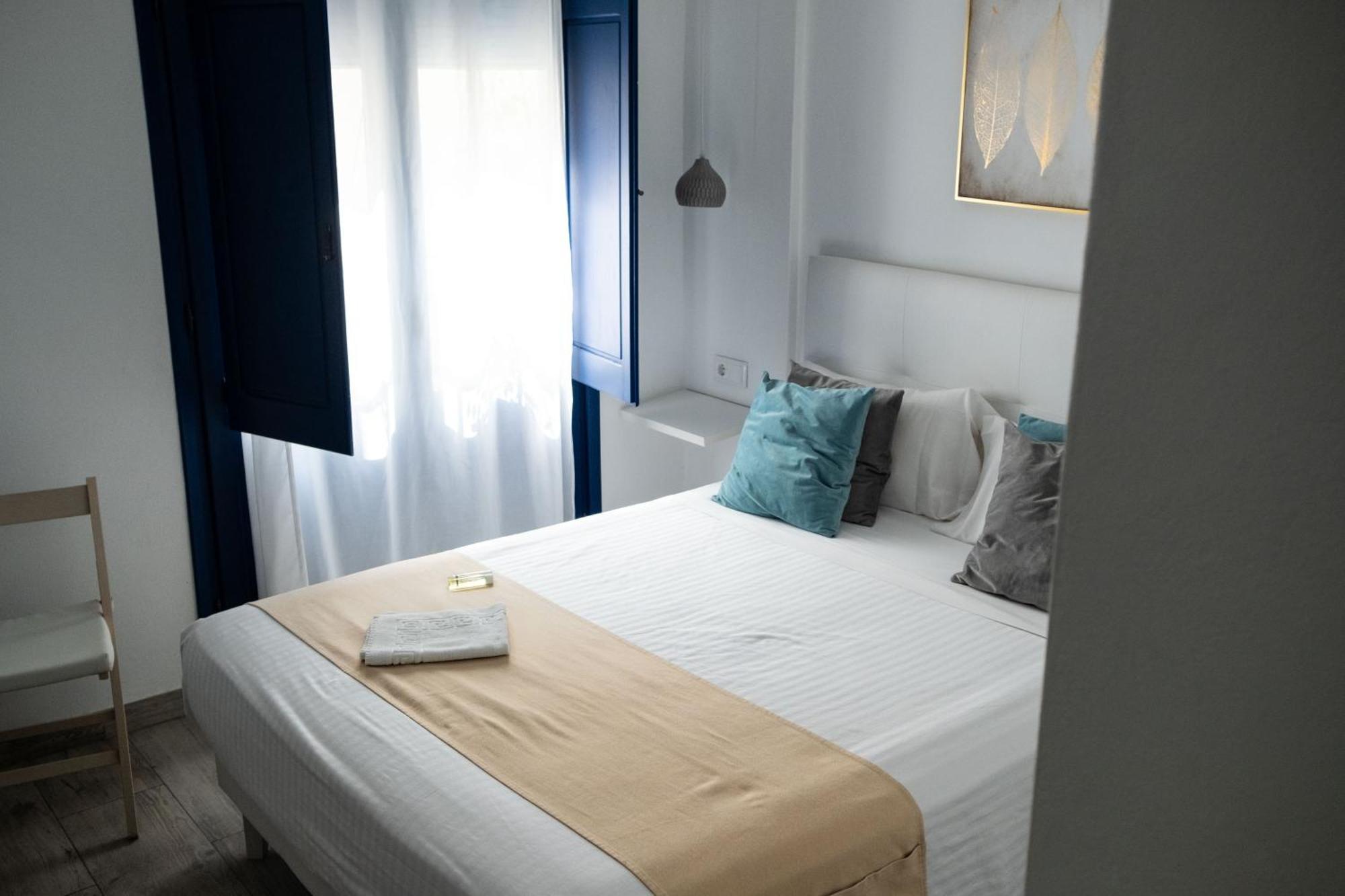 Knysna Boutique Rooms Peniscola Bagian luar foto